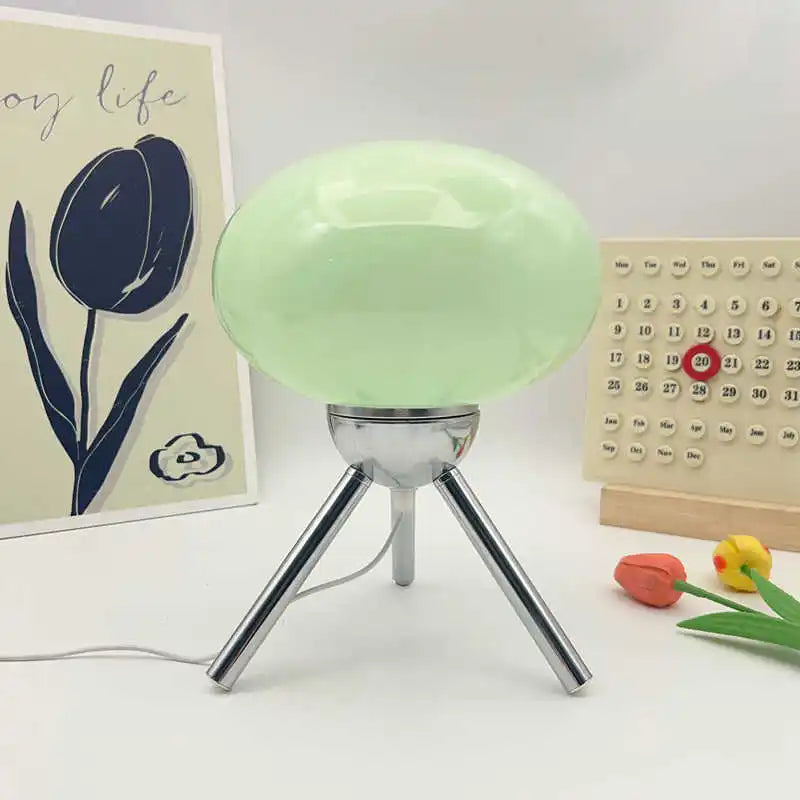 Bauhaus Mid-Century Glass Mushroom Table Lamp Nordic Ins Girls Style Retro Modern Bedroom Bedside Ambient Decor Light